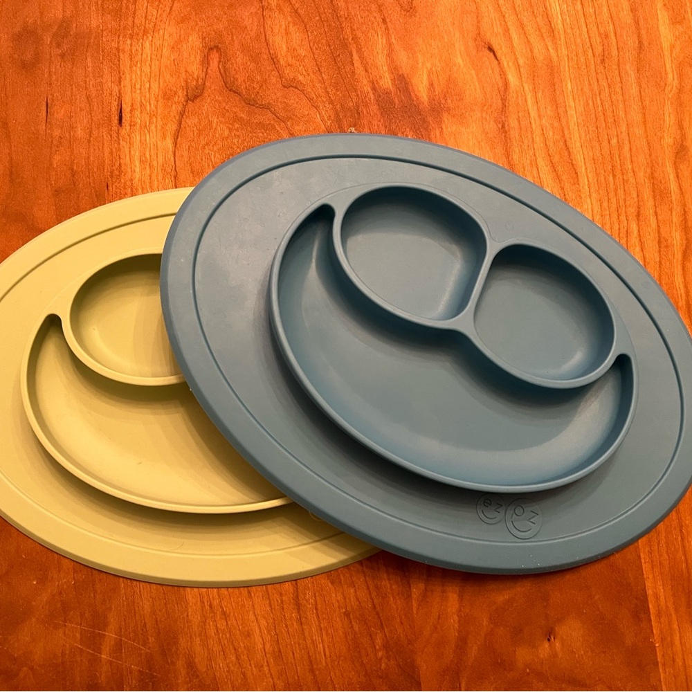 Ezpz Silicone Suction Plates - Blue and sage